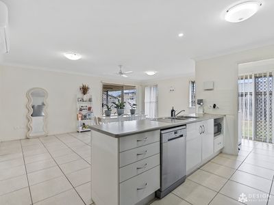 105 Capricorn Street, Gracemere