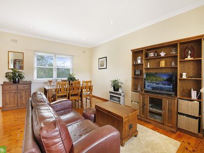 62 Cummins Street, Unanderra