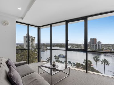 801 / 4 Wahroonga Place, Surfers Paradise