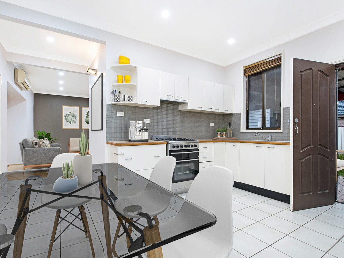 98 Barbara Boulevard, Seven Hills