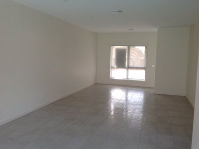 1 / 96 Calvert Street, Hamlyn Heights