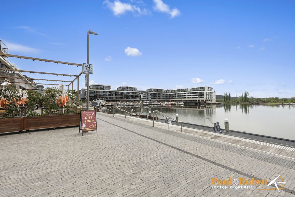 27 / 71 Giles Street, Kingston