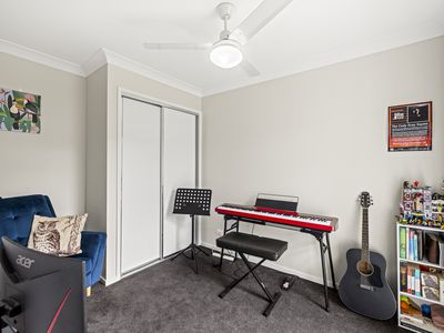 12 Kershaw Close, Cranley