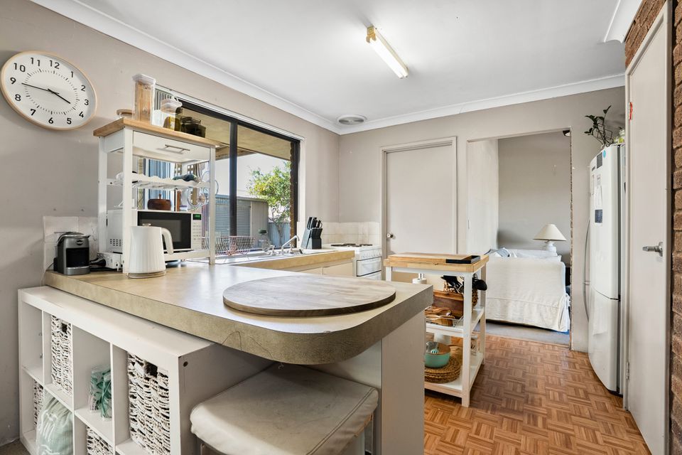 6 Ocean Place, Waikiki