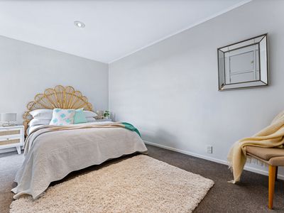 631 Beach Road, Rothesay Bay