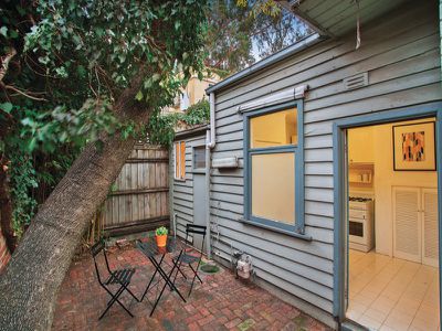 9 Myrtle Street, South Yarra
