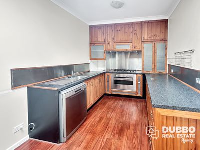 427 Wheelers Lane, Dubbo