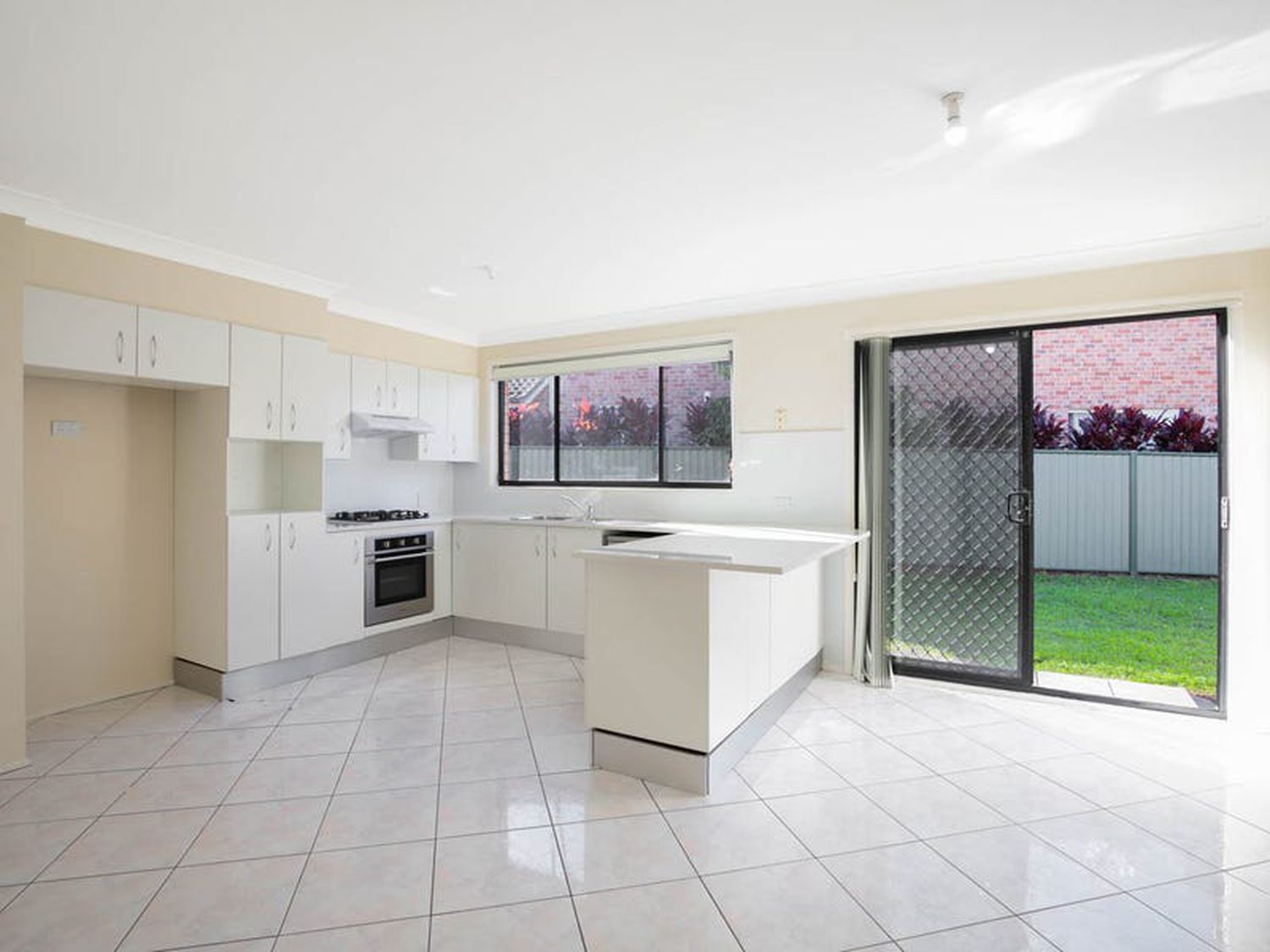 13 Lindley Square, Bidwill