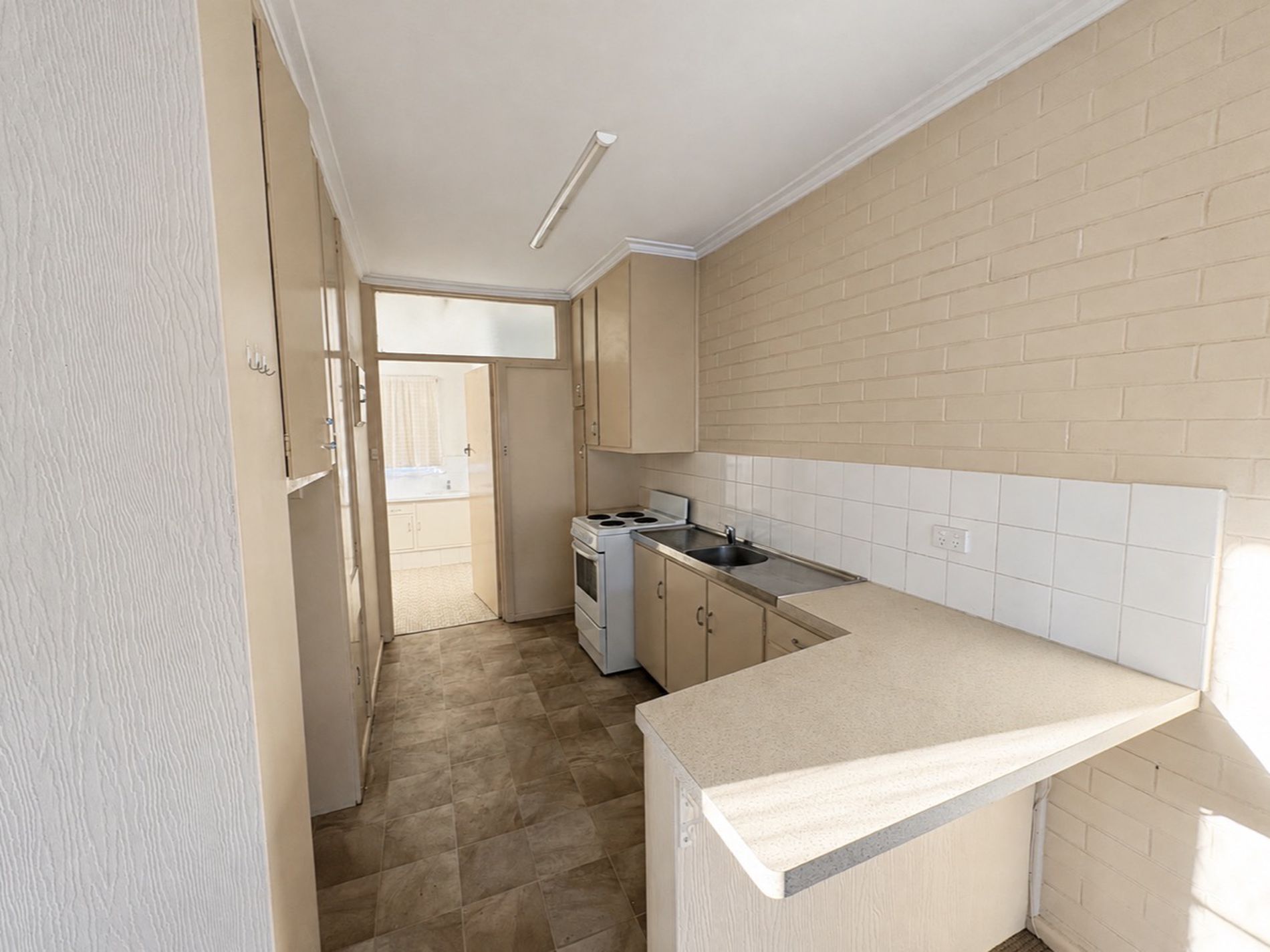 6 / 34 Chertsey Road, Shepparton
