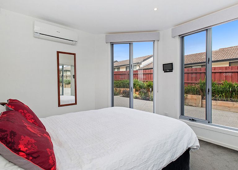 3 / 30 Irvine Crescent, Brunswick West