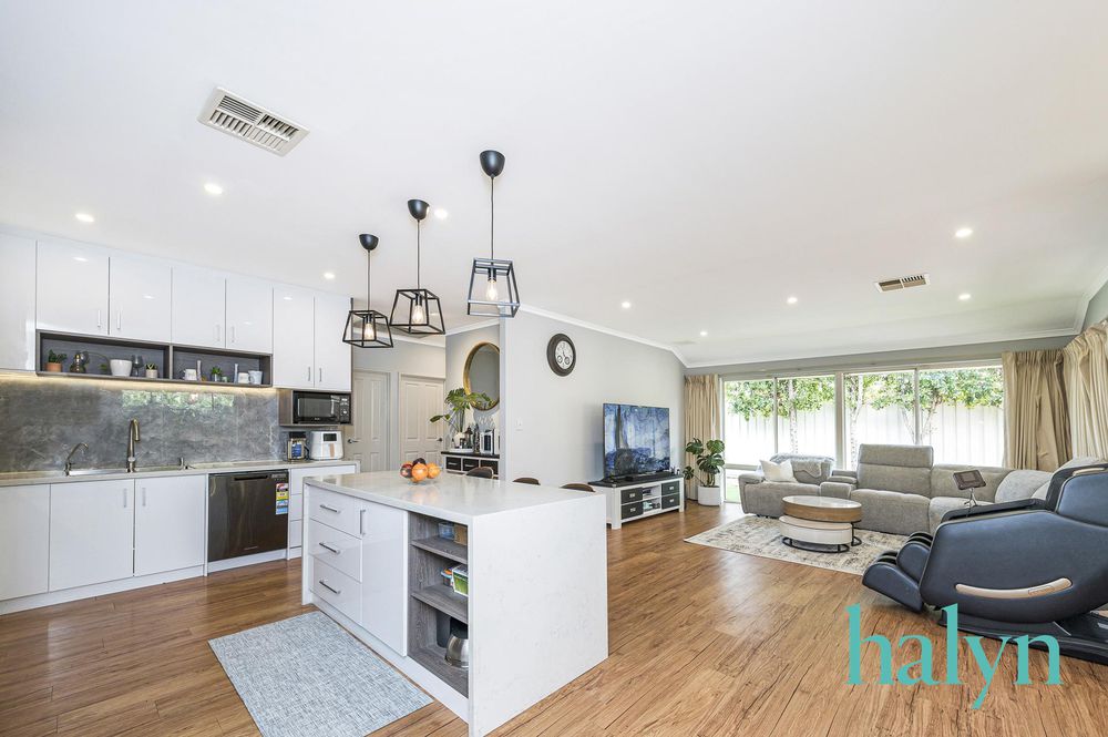 2 / 6 Bruning Road, Manning