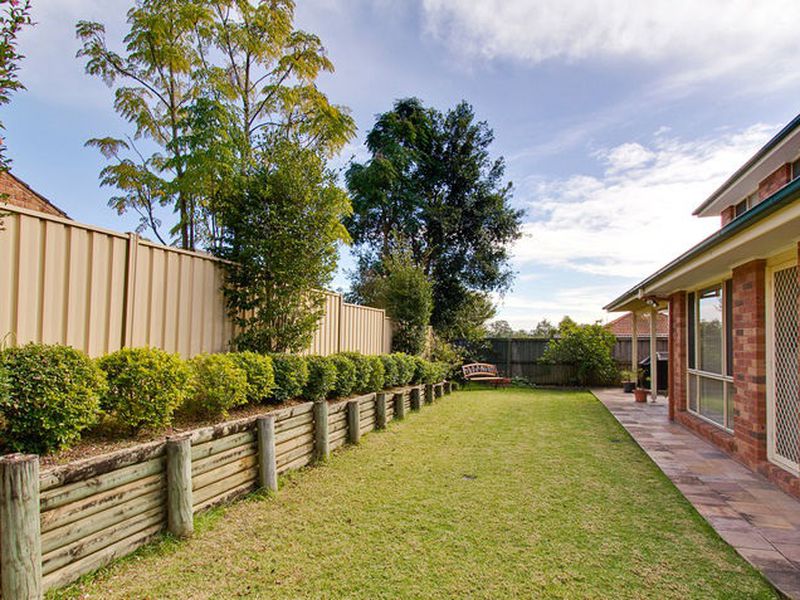 6 Garrett Way, Glenwood