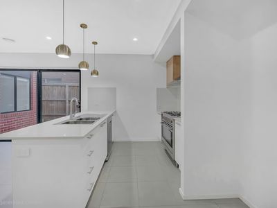 26 Lancashire Dr, Werribee