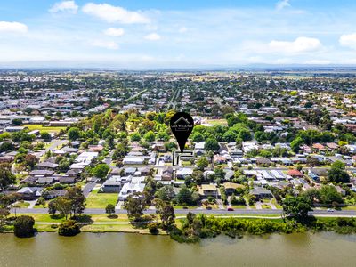 9B Turnbull Street, Sale