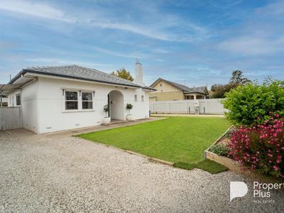 57 Weeroona Avenue, White Hills