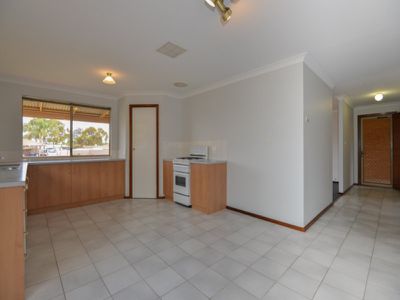 2B Morley Way, South Kalgoorlie