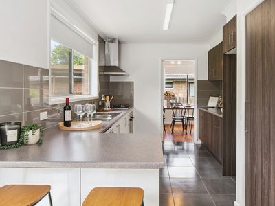 8 Braimton Close, Ringwood North