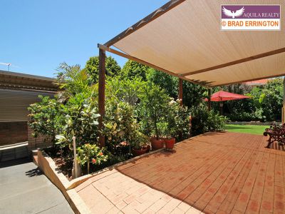 8 Blenheim Place, Swan View