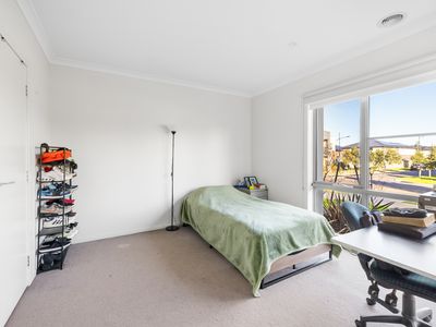 23 Wireless Drive, Aintree