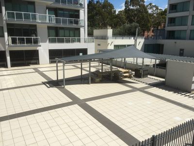 2305 / 2 Yarra Street, Geelong