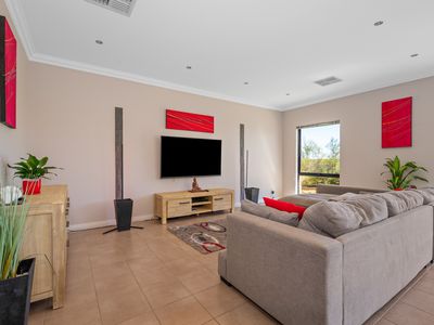 14B Purna Place, Hannans