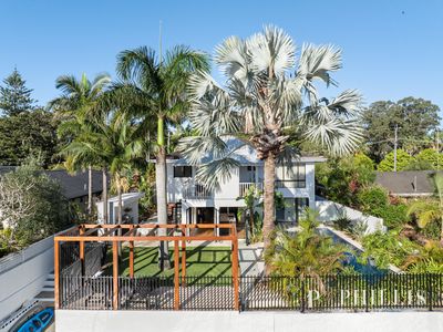 24 Gibraltar Drive, Isle Of Capri