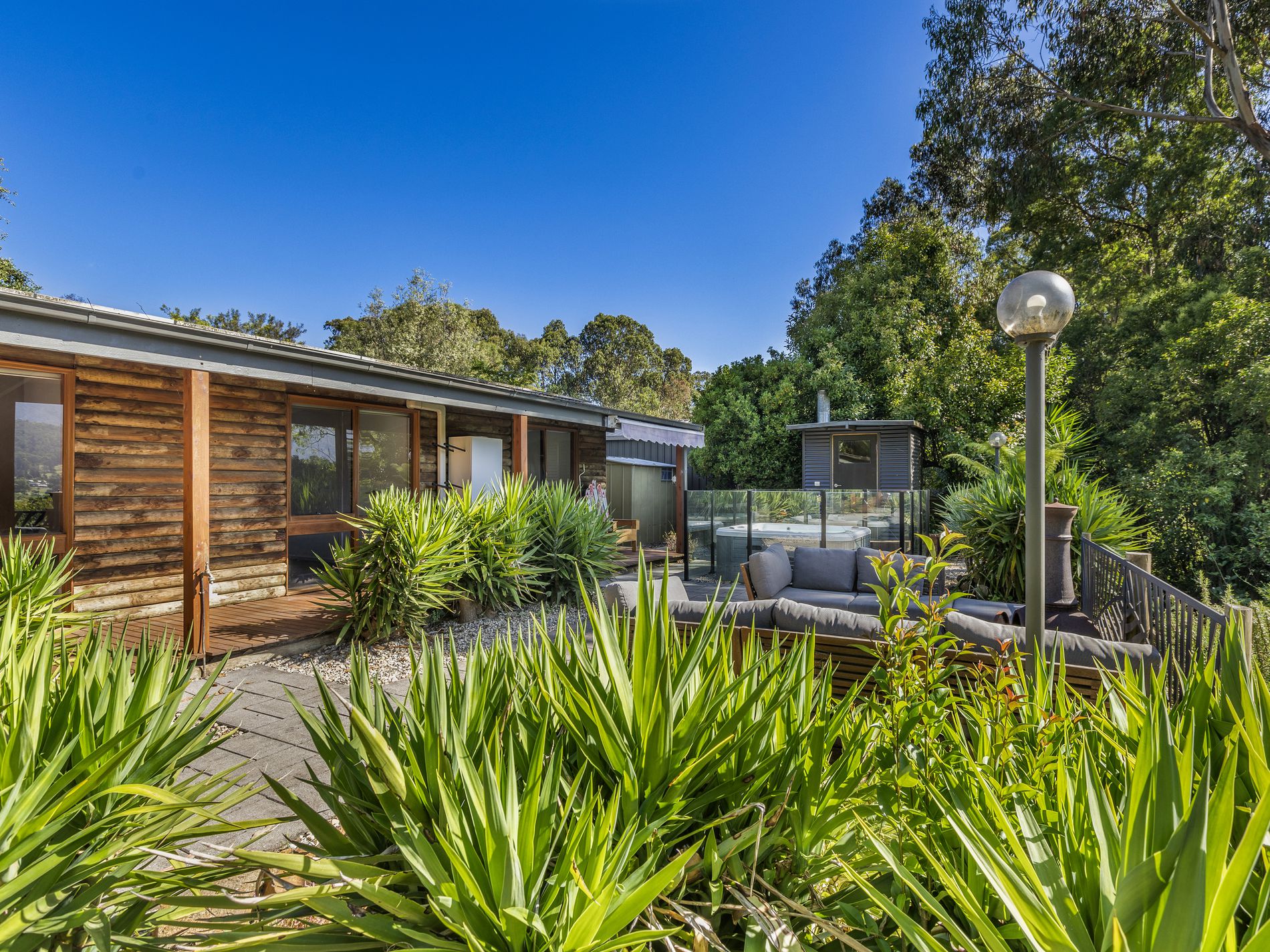 9 Braeside Court, Tawonga South