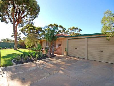 4 Hawkins Street, Kalgoorlie