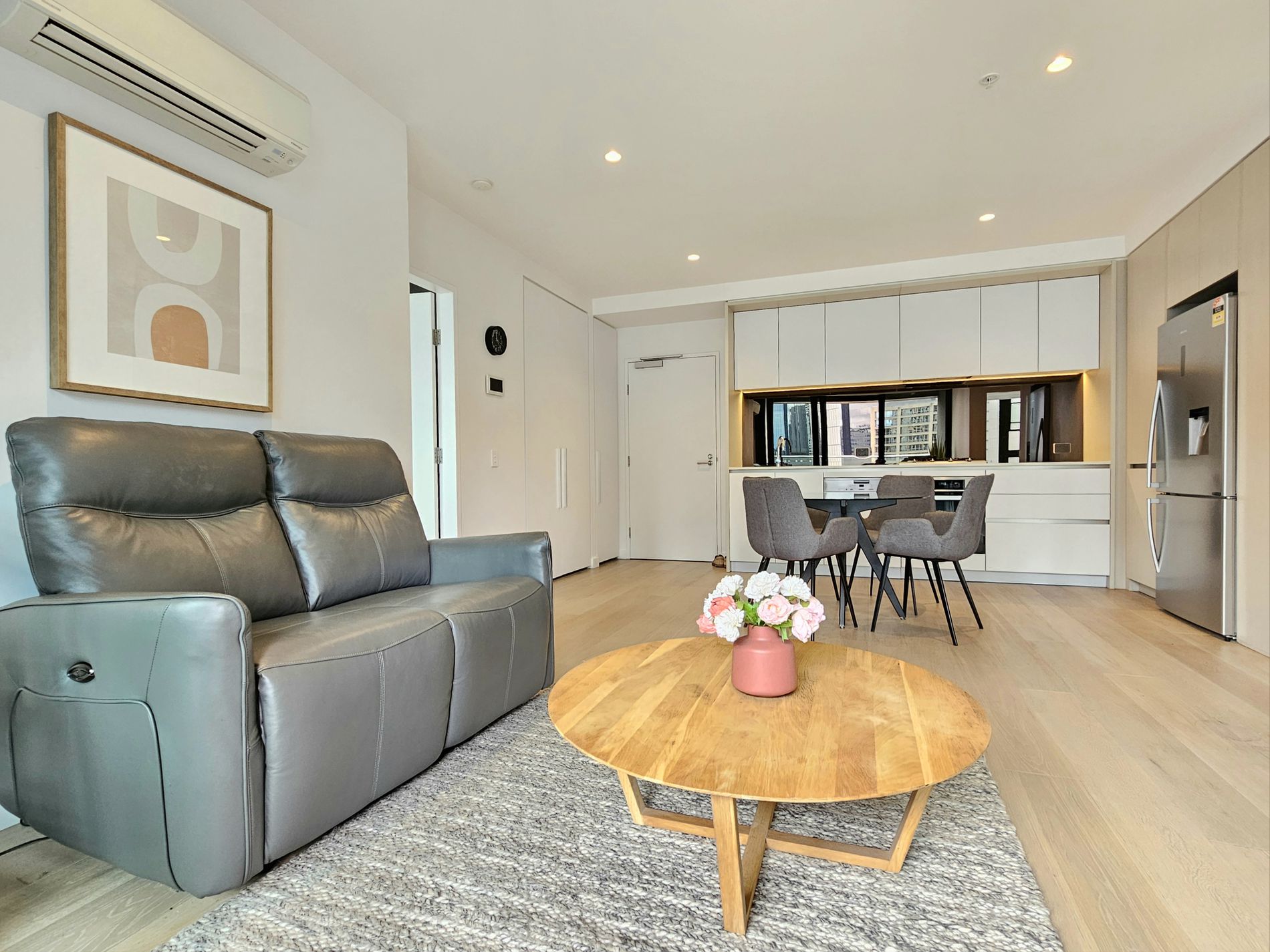 1103 / 628 Flinders Street, Docklands