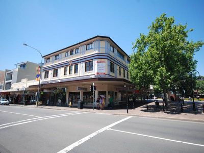 1 / 186 Church  St, Parramatta