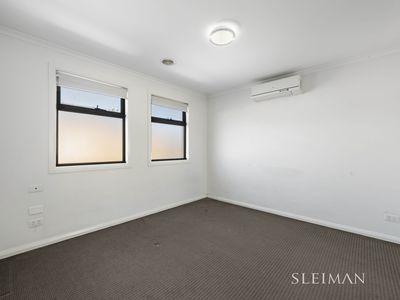 2 / 4 Alberta Street, West Footscray