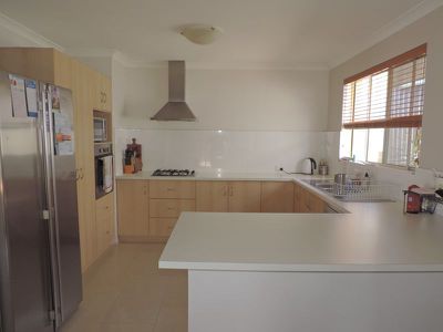 3 / 52 Bradley Street, Yokine