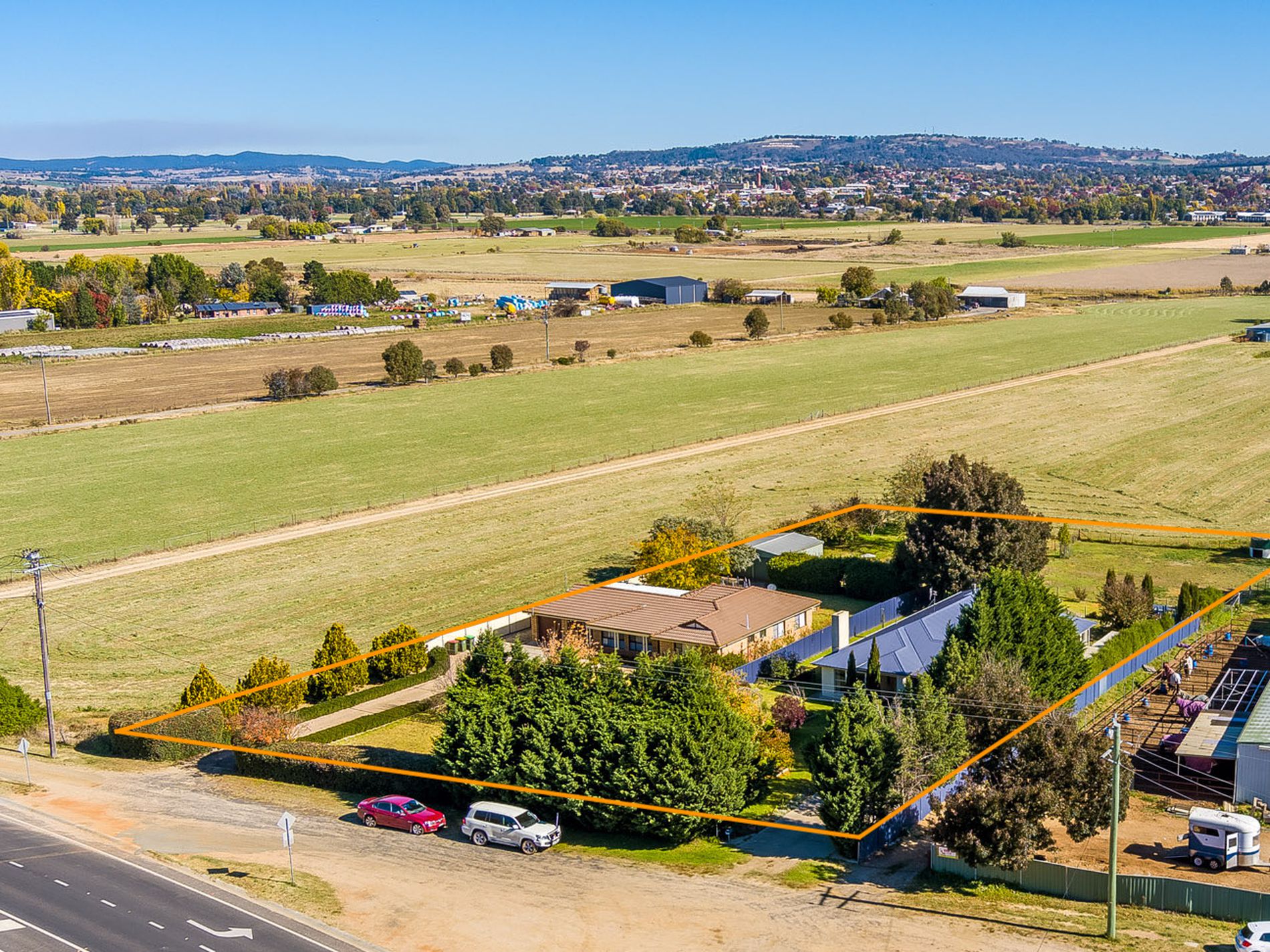 270 GILMOUR STREET, Kelso