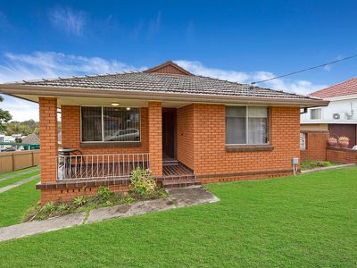 1-2 / 11 Coolabah Road, Dapto
