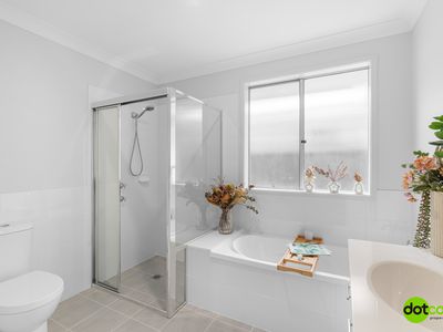 4 Cadogan Crescent, Woongarrah