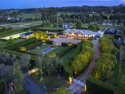 19 Hammet Place, Macedon