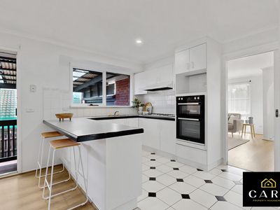 8 Rosalie Court, Hampton Park