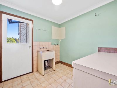 65 Foster St, Collie