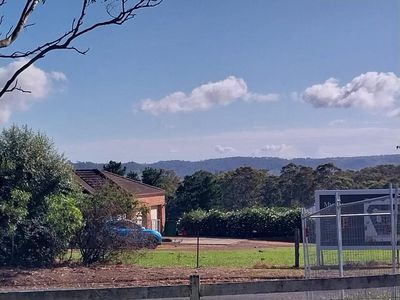 76 Myrtle Creek Avenue, Tahmoor