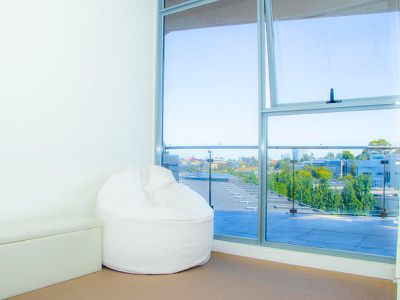 407 / 60 Edgewater Boulevard, Maribyrnong