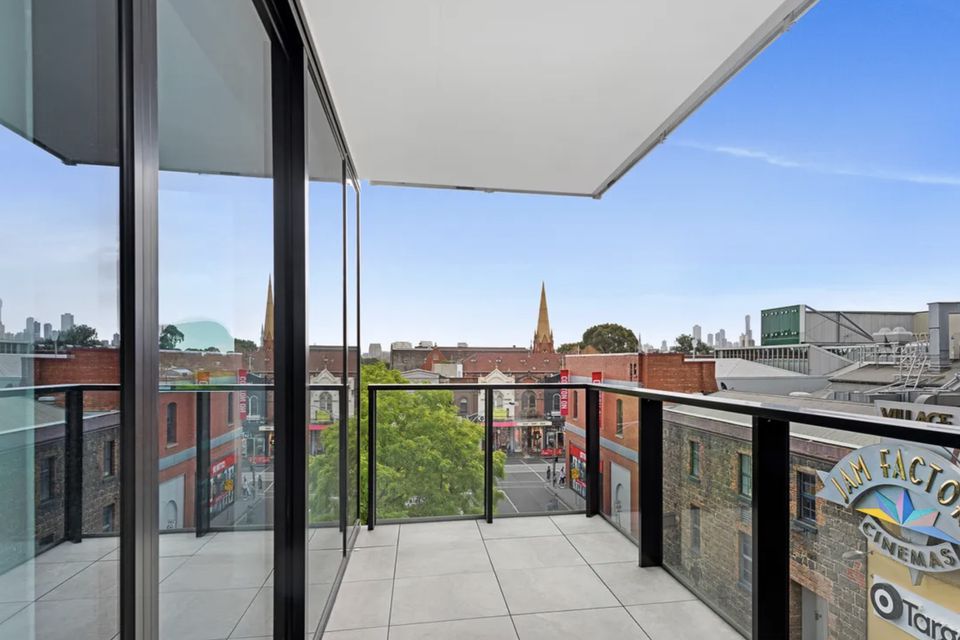 301 / 8 Garden Street, South Yarra
