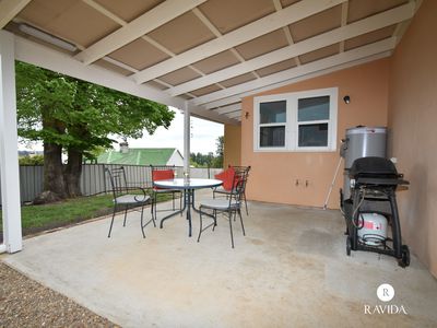 14 HODGE STREET, Beechworth