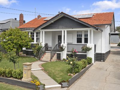 6 Railway Street, Seymour