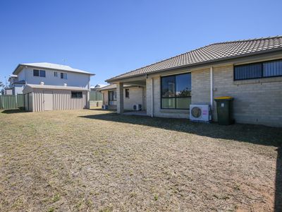 19 Hannay Street, Moranbah