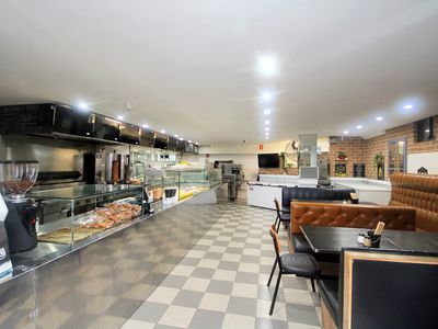 4a / 112 Benaroon Road, Lakemba