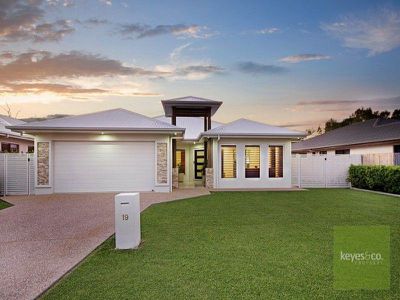 19 Springbrook Parade, Idalia