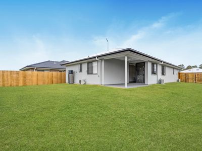 26 Manuka Road, Logan Village