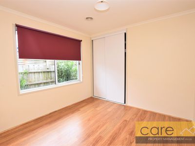 39 Dartmoor Drive, Cranbourne East