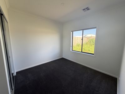 16 Sommerville Boulevard, Warrnambool