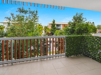 2202 / 1 Waterford Court, Bundall